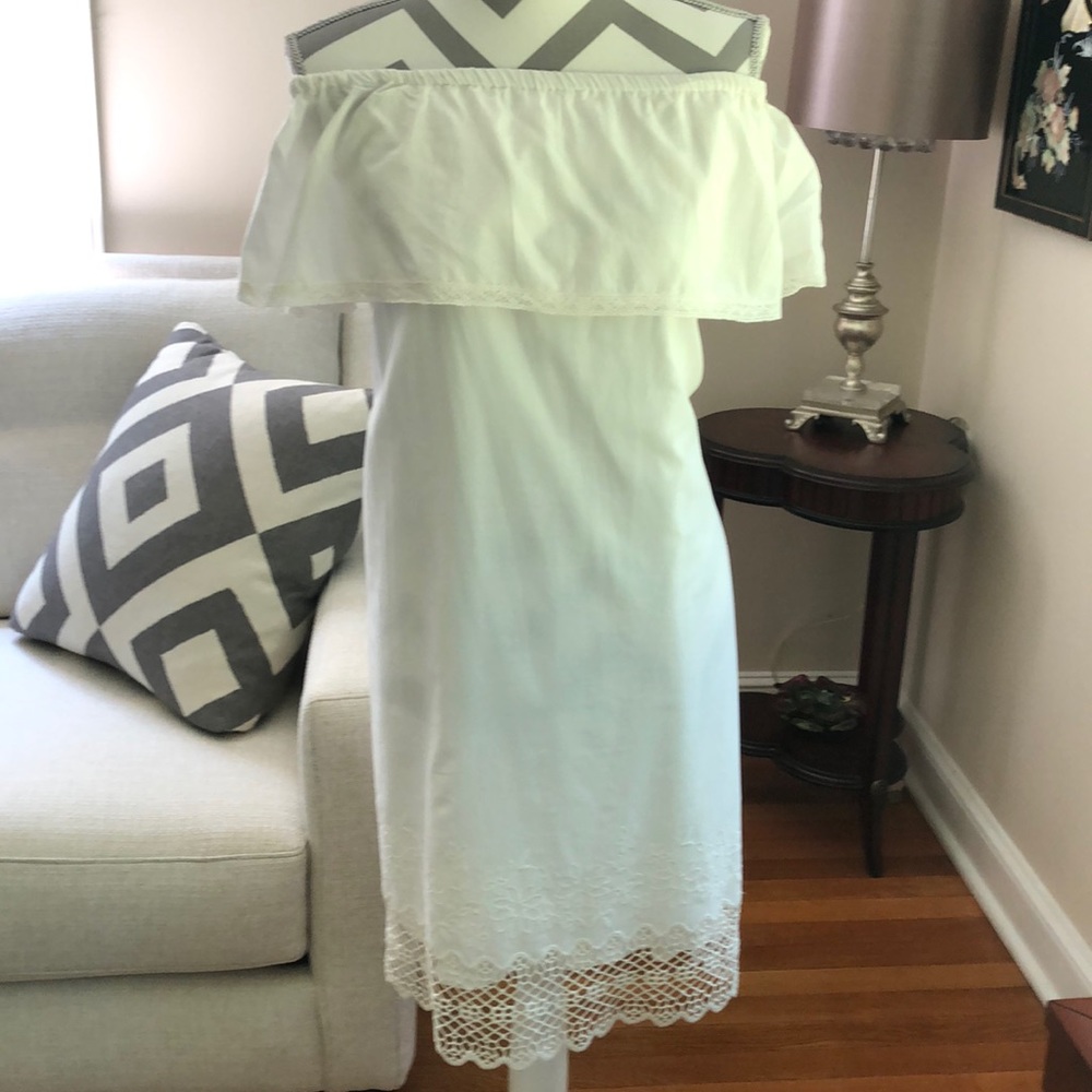 🎉Cream Off The Shoulder Dress